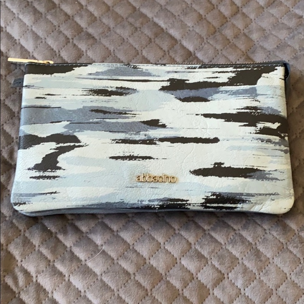 Abbacino purse in great condition